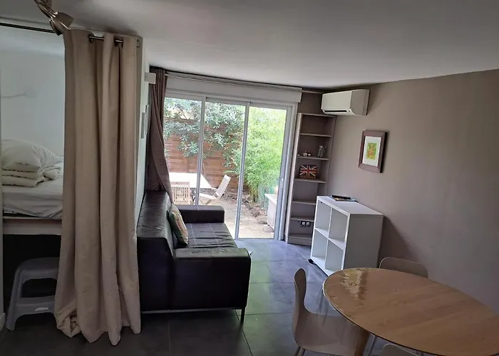Hameau Du Puech, Rez-de-jardin Avec Parking Et Clim آجد
